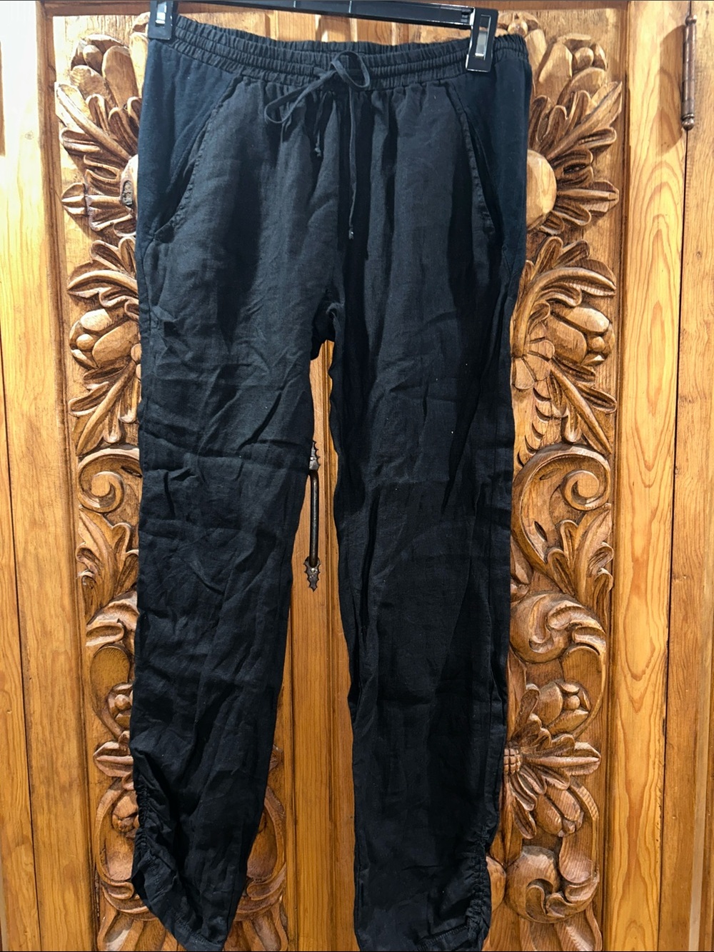 EUC People Like Frank size 6 black pull on pants
